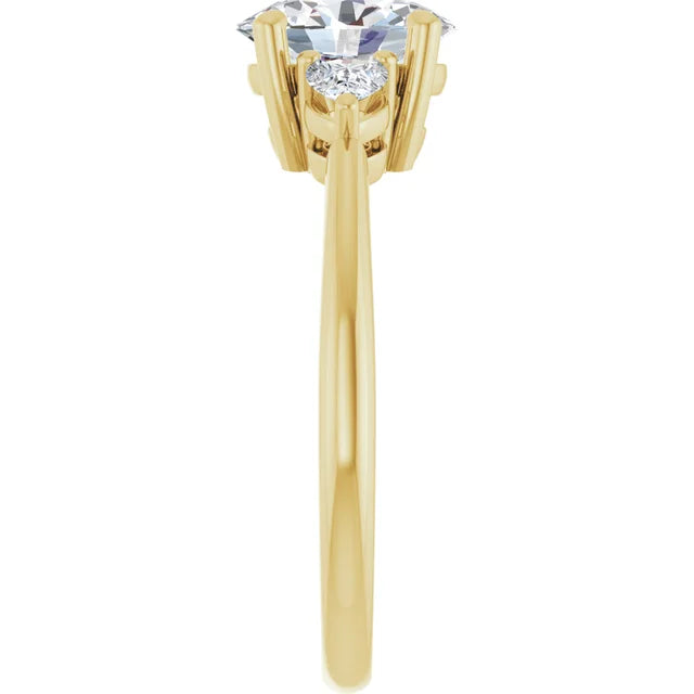 The Oval Seraphine™ Setting in 14k yellow gold