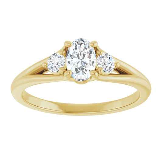 The Oval Elowen™ Setting in 14k yellow gold