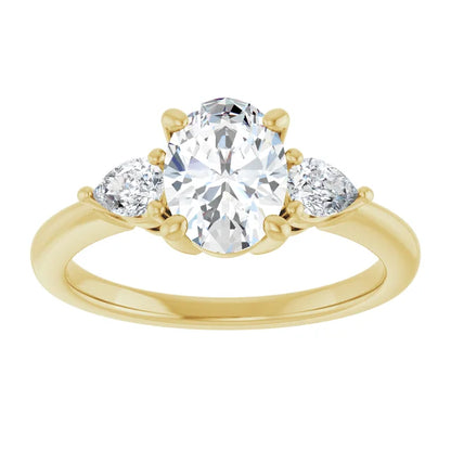 The Oval Seraphine™ Setting in 14k yellow gold