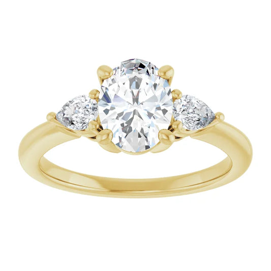 The Oval Seraphine™ Setting in 14k yellow gold