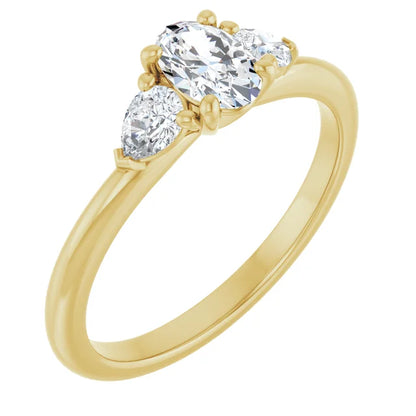The Oval Seraphielé™ Setting in 14k yellow gold