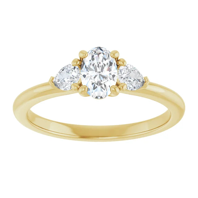 The Oval Seraphielé™ Setting in 14k yellow gold