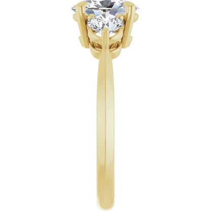 The Oval Solenne™ Setting in 14k yellow gold