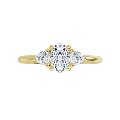 The Oval Seraphielé™ Setting in 14k yellow gold